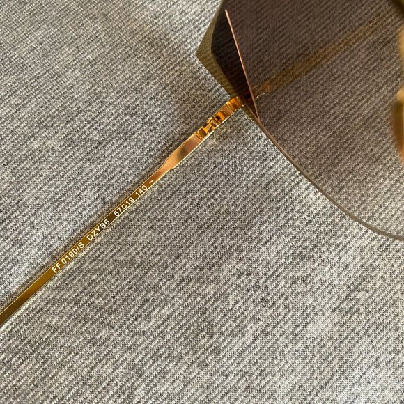 Fendi cat eye sunglasses for women main image 12